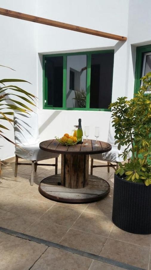 Bed & Breakfast Timanfaya 3*